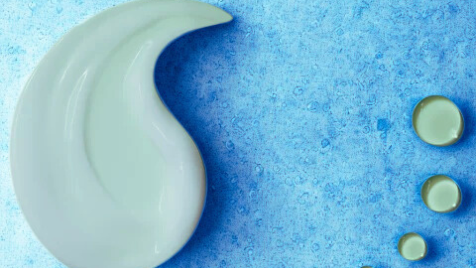 Silicones: Coating Your Hair With Buildup