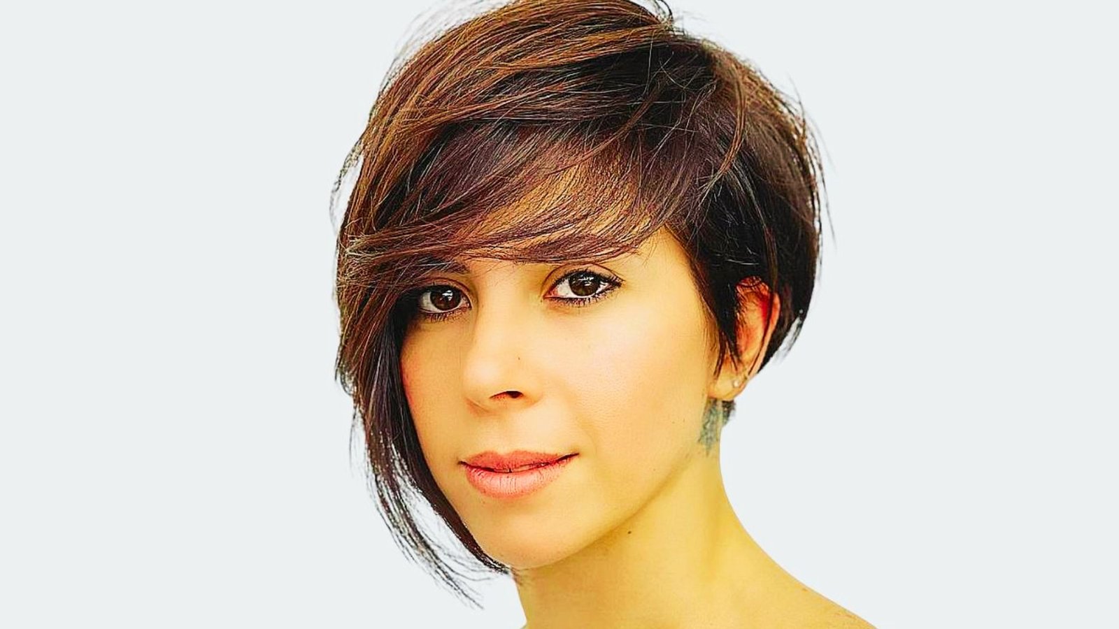 Simple Side Part for Instant Volume